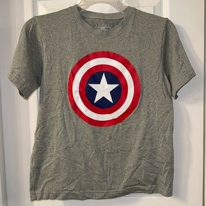 Under Armour Heat Gear Captain America Loose Shirt Youth Medium Gray UA